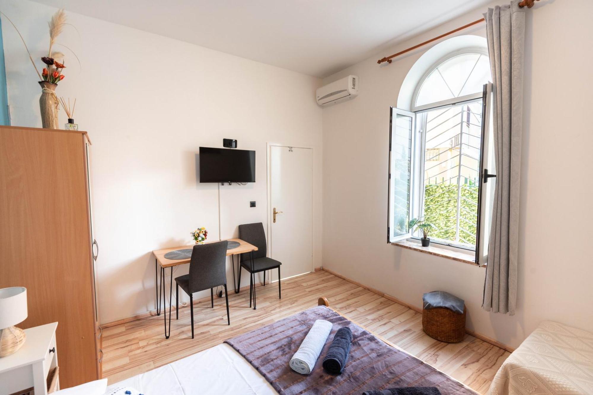 Apartman Dobri スプリト エクステリア 写真